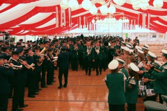 237_2008_Einmarsch_Zelt_Fr_Nachmittags